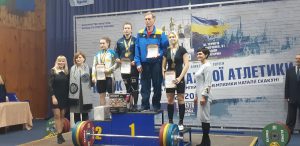З 01 по 06 березня 2020 року в м. Чернігові проходить Кубок України серед чоловіків та жінок з важкої атлетики.
