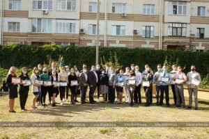 25 вересня 220 року у Київському районі нагородили переможців конкурсу «Молода людина року»