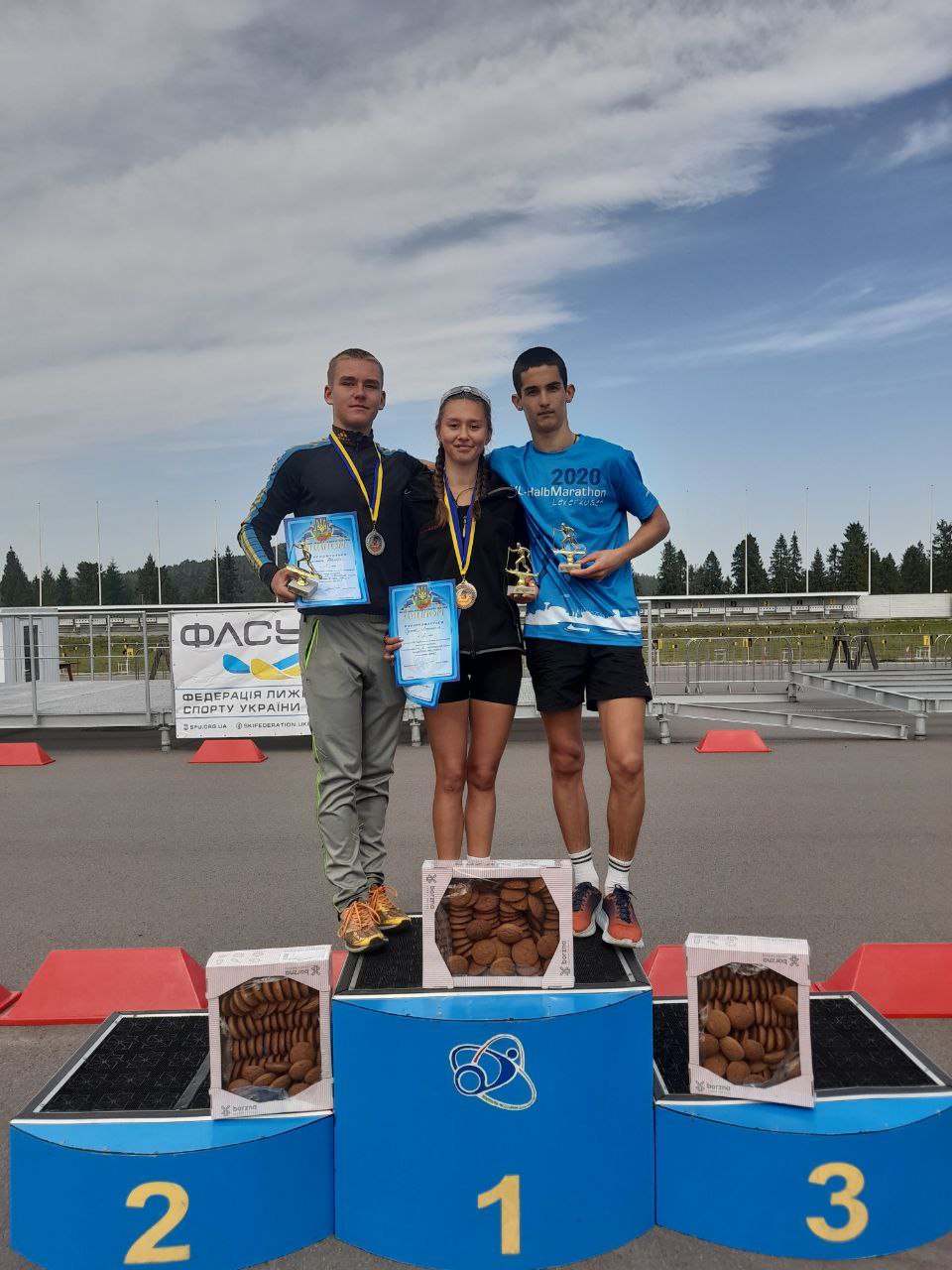 18.09.2024 р. у Львівській області завершився чемпіонат України з лижеролерів та кросу. Збірна Харківської області, що складається лише з наших вихованців, посіла 2 загальнокомандне місце.