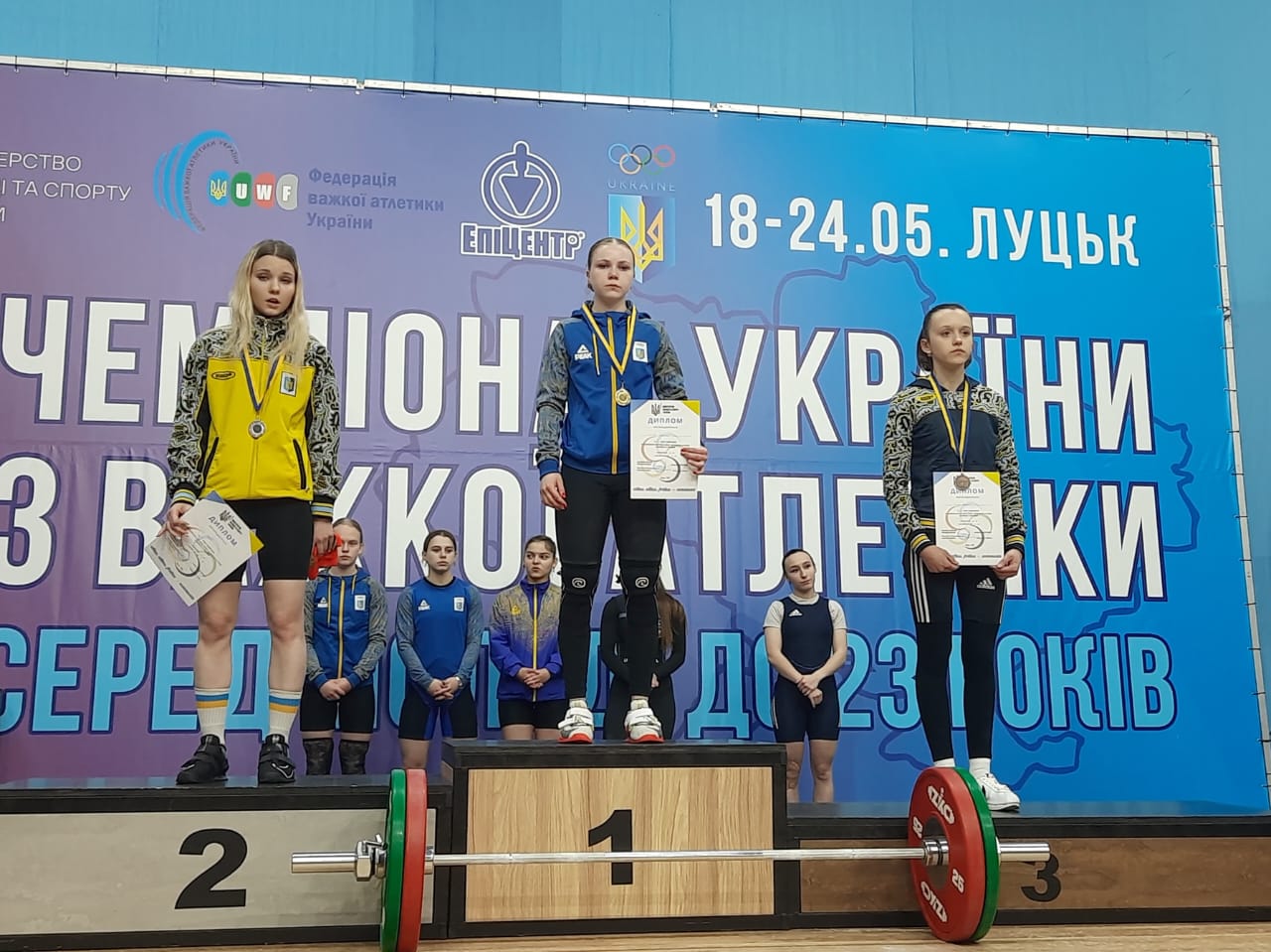 З 19 по 24 травня 2025 року в місті Луцьк проходить чемпіонат України з важкої атлетики серед молоді до 23 років.