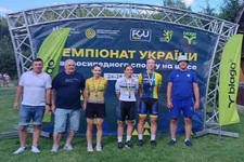 На чемпіонаті України з велоспорту на шосе, який пройшов з 22 по 29 червня на Львівщині, студентка 2 курсу коледжу Кіра ДУБІНІНА здобула золоту нагороду в індивідуальній гонці серед юніорок на дистанції 20 км.